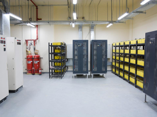 الأعمال الكهربائية (13)