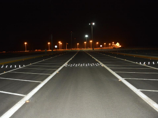 مشروع إعادة سفلتة وإستبدال إنارة الطریق الدولي بمنفذ سلوى (31)