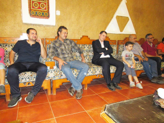 يوم رياضي لشركة البواكر باستراحة الشبانات بوادي نمار بالرياض (6)